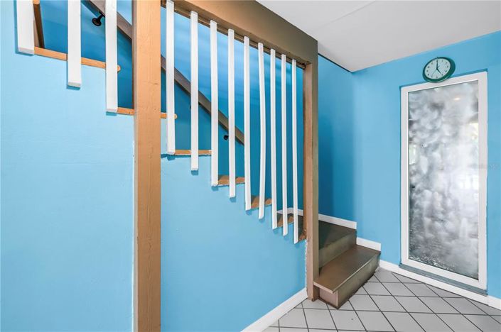 Image No.6-5 Bed Property for sale