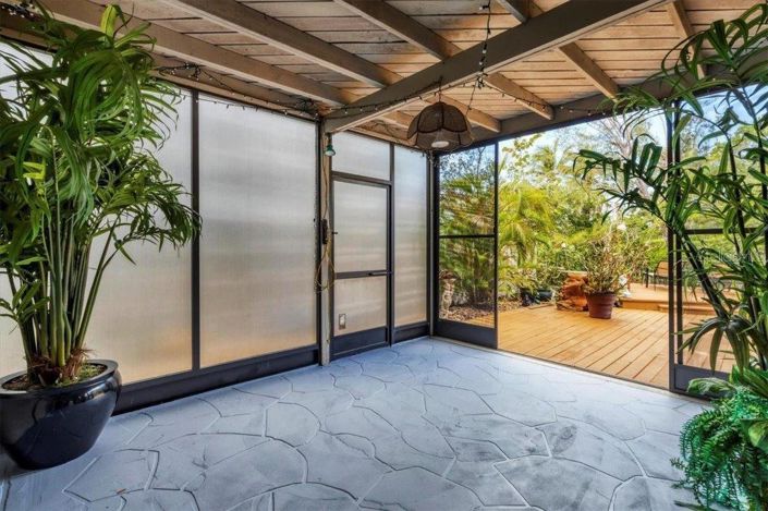 Image No.33-4 Bed Property for sale