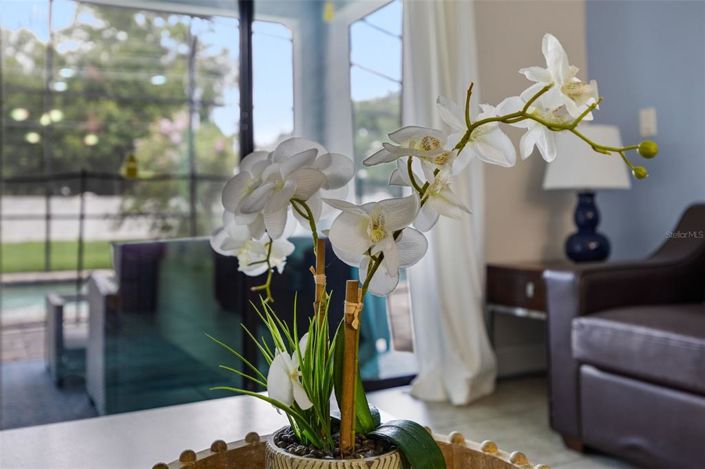 Image No.15-3 Bed Property for sale