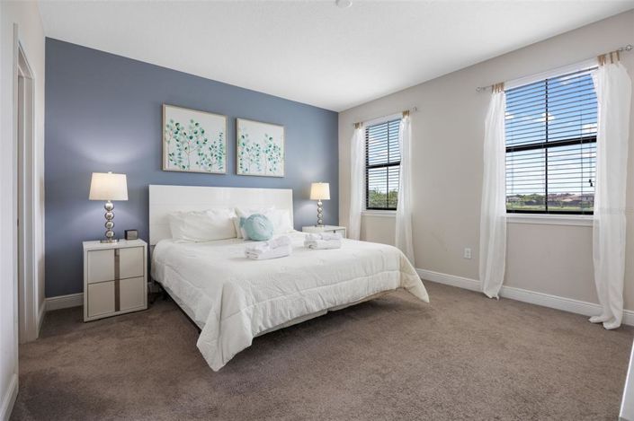 Image No.24-3 Bed Property for sale