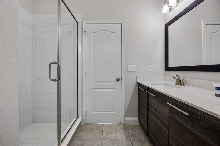 Image No.29-3 Bed Property for sale