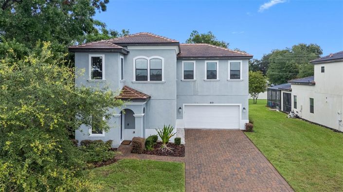 Image No.3-3 Bed Property for sale