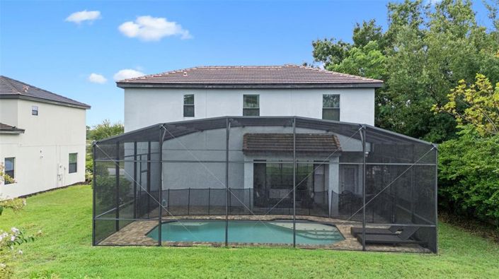 Image No.50-3 Bed Property for sale