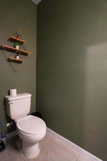 Image No.4-4 Bed Property for sale