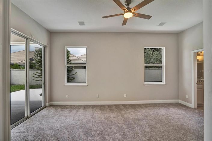 Image No.11-4 Bed Property for sale