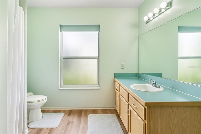 Image No.10-3 Bed Property for sale