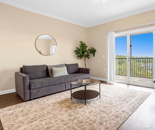 Image No.9-3 Bed Property for sale