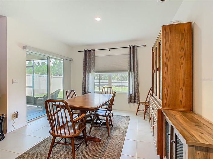 Image No.18-3 Bed Property for sale