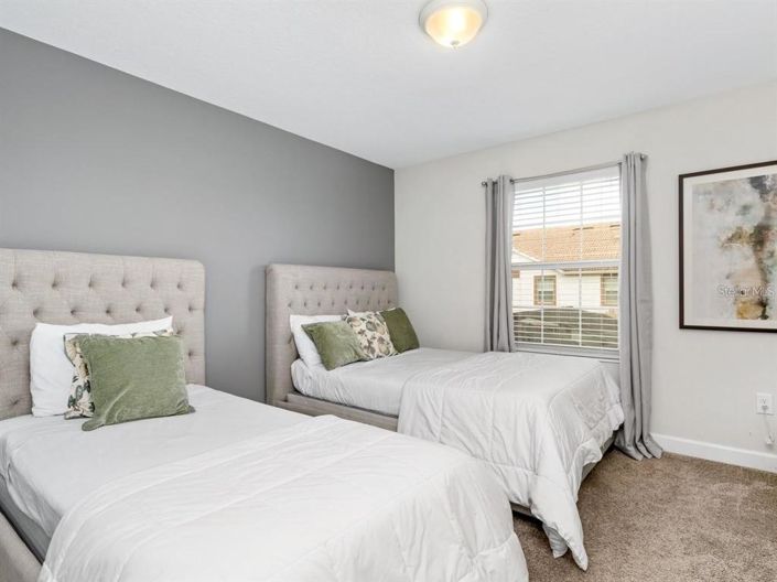 Image No.25-4 Bed Townhouse for sale