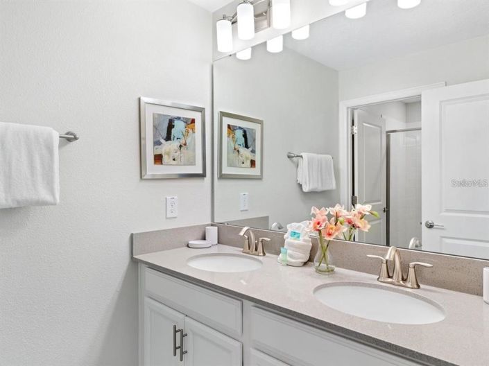 Image No.31-4 Bed Townhouse for sale