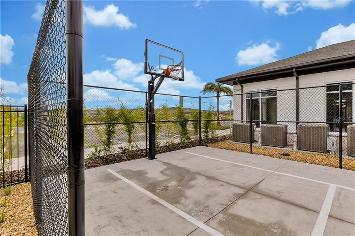 Image No.51-4 Bed Townhouse for sale