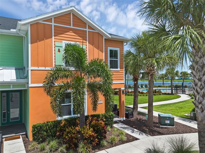 Image No.2-4 Bed Townhouse for sale