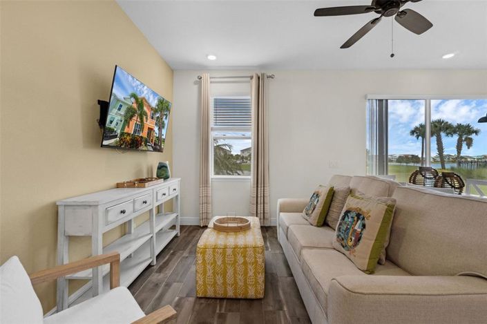 Image No.3-4 Bed Townhouse for sale