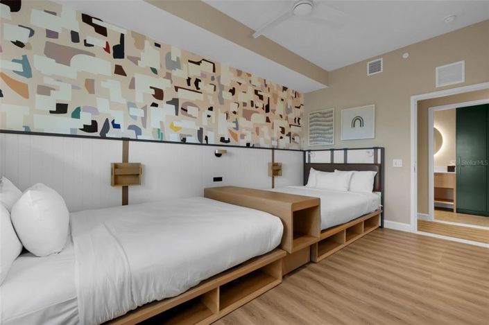 Image No.12-2 Bed Property for sale