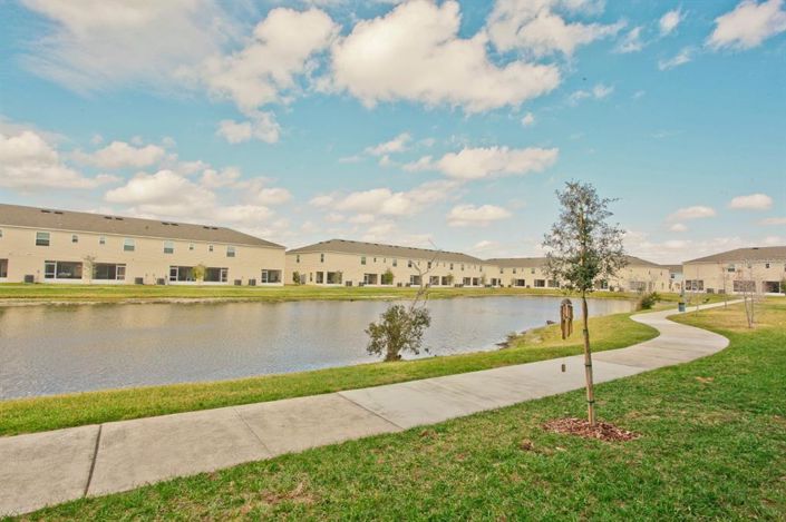 Image No.13-3 Bed Townhouse for sale