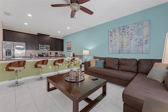 Image No.3-4 Bed Townhouse for sale