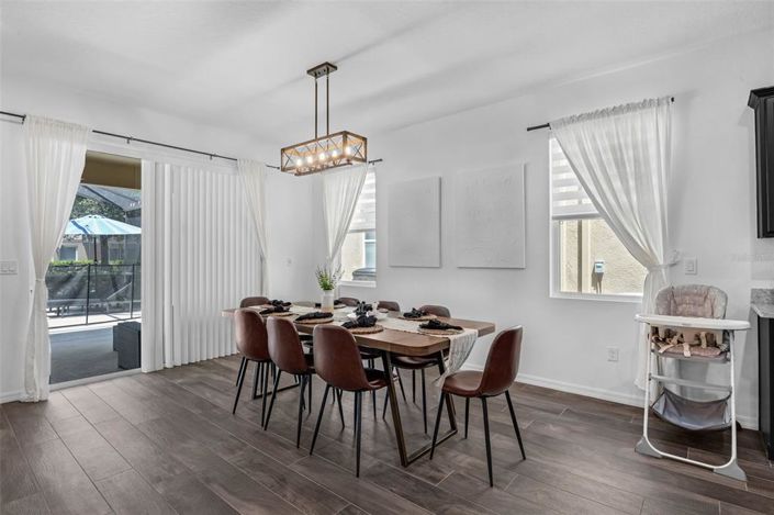 Image No.9-5 Bed Property for sale