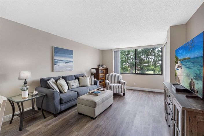 Image No.4-Propriété de 1 chambre à vendre à Floride