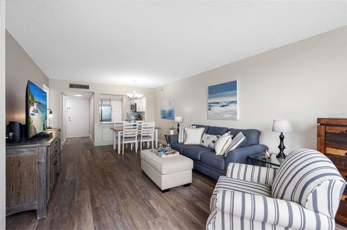 Image No.6-Propriété de 1 chambre à vendre à Floride