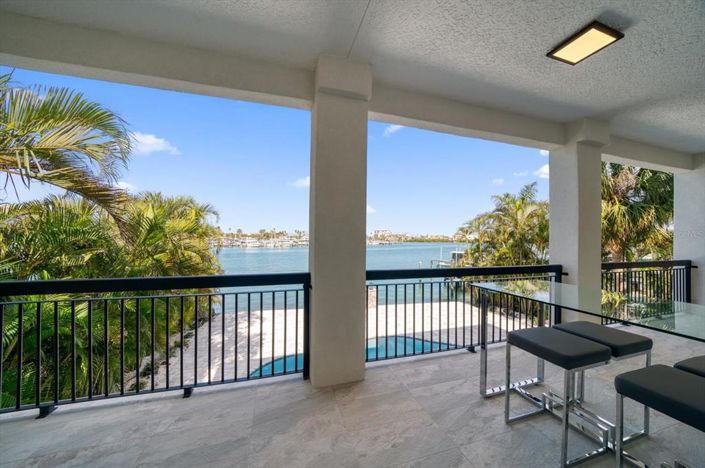 Image No.45-4 Bed Property for sale