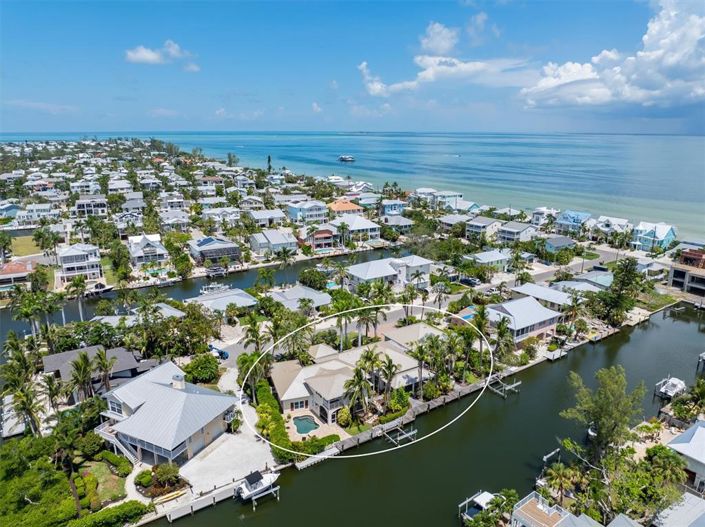 Image No.2-Propriété de 4 chambres à vendre à Anna Maria