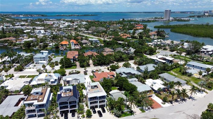 Image No.13-Propriété de 2 chambres à vendre à Sarasota