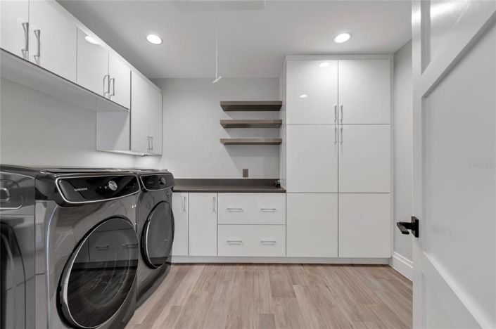 Image No.41-8 Bed Property for sale