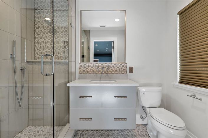 Image No.49-8 Bed Property for sale