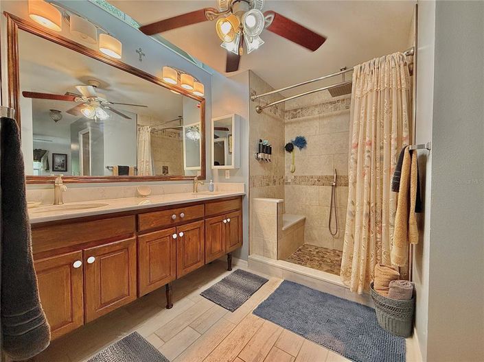 Image No.10-Propriété de 4 chambres à vendre à Kissimmee