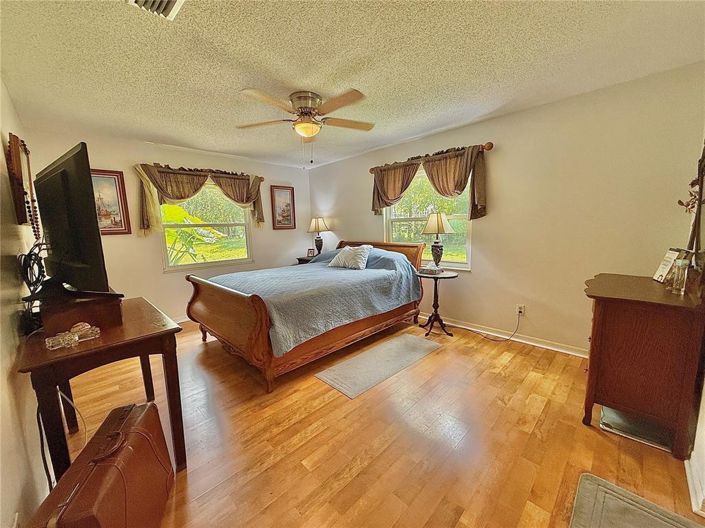 Image No.13-Propriété de 4 chambres à vendre à Kissimmee