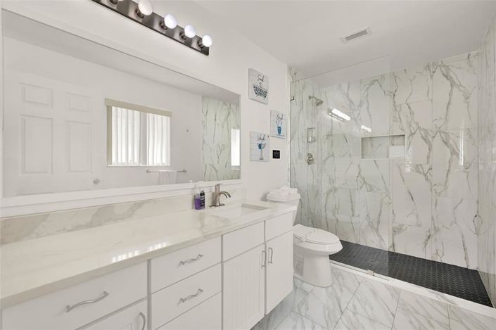 Image No.10-4 Bed Property for sale