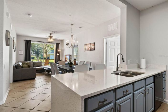 Image No.2-Propriété de 3 chambres à vendre à Orlando