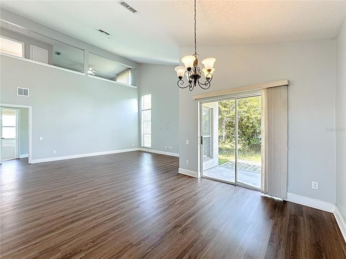 Image No.15-3 Bed Property for sale