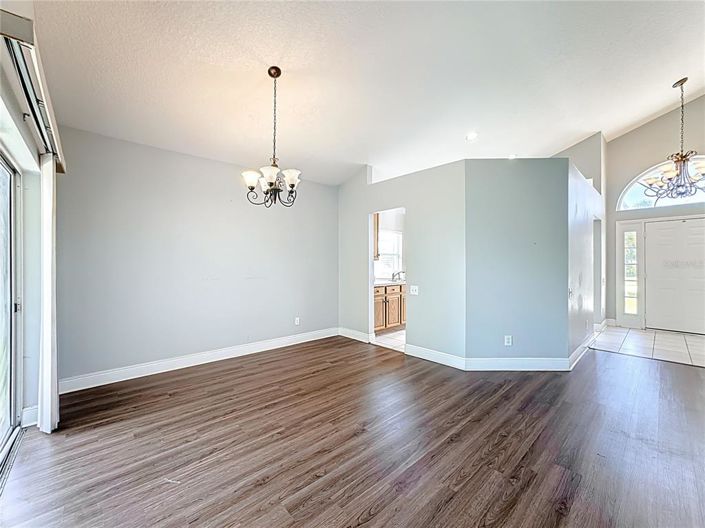 Image No.17-3 Bed Property for sale