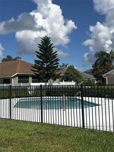 Image No.61-3 Bed Property for sale