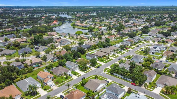 Image No.67-3 Bed Property for sale