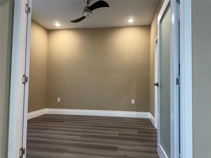 Image No.10-4 Bed Townhouse for sale