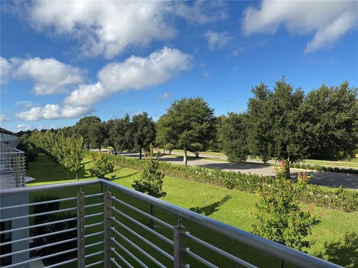 Image No.35-4 Bed Townhouse for sale