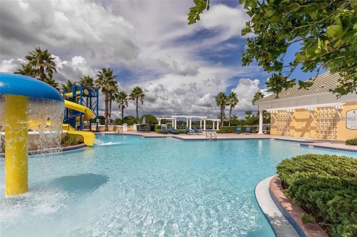 Image No.57-4 Bed Townhouse for sale