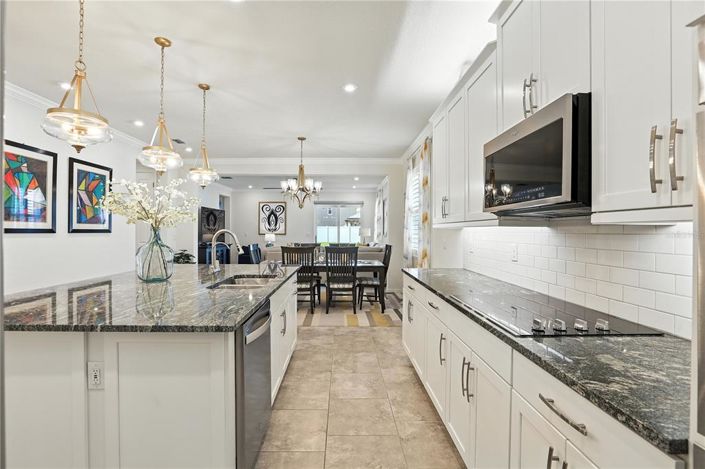 Image No.6-Propriété de 5 chambres à vendre à Kissimmee