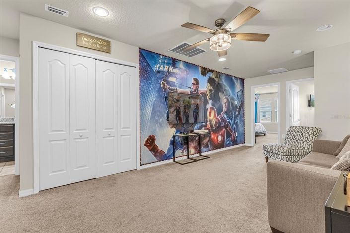 Image No.16-5 Bed Townhouse for sale