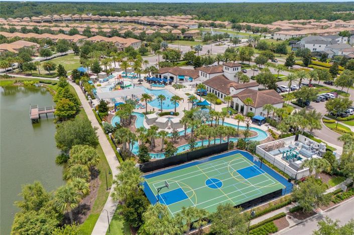 Image No.44-5 Bed Townhouse for sale