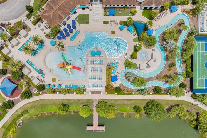 Image No.45-5 Bed Townhouse for sale