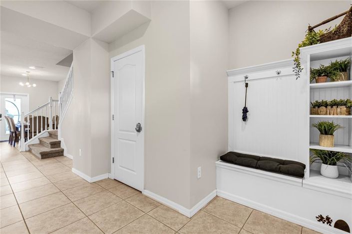 Image No.5-5 Bed Townhouse for sale