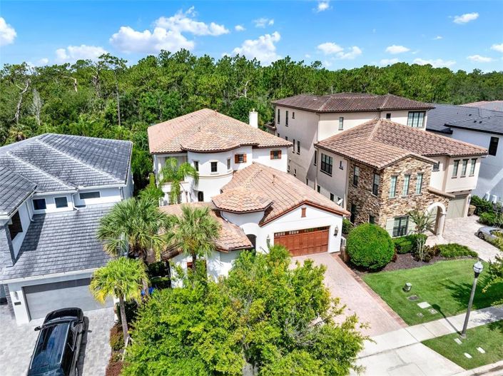 Image No.3-7 Bed Property for sale