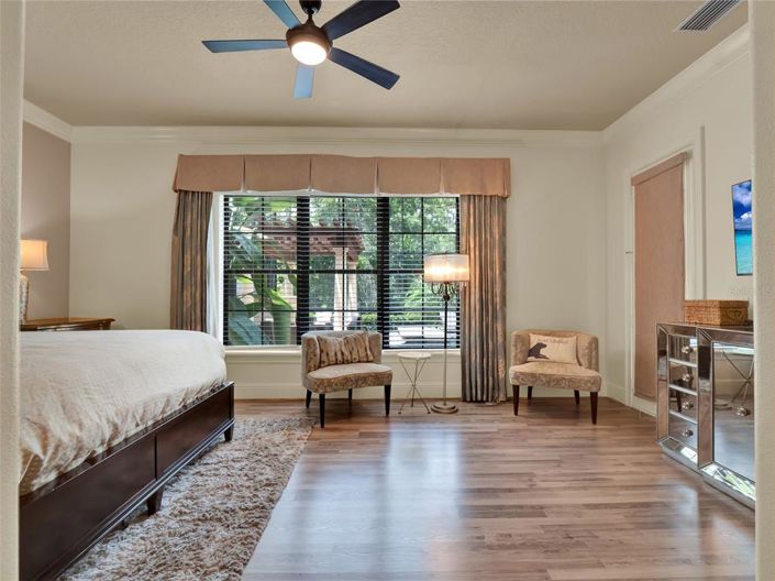 Image No.36-7 Bed Property for sale