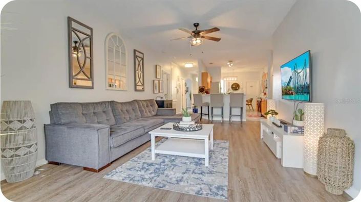 Image No.9-5 Bed Property for sale