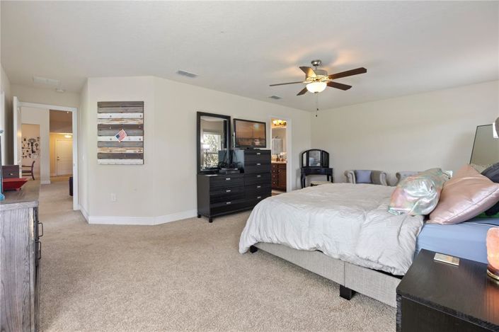 Image No.28-3 Bed Property for sale