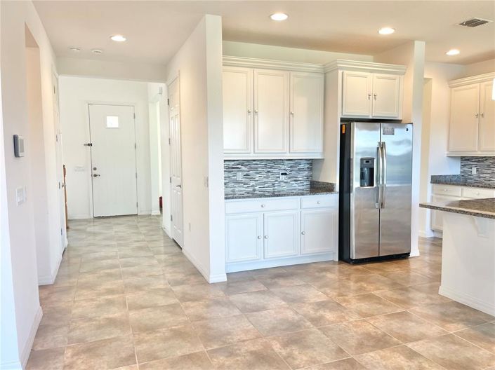 Image No.11-5 Bed Property for sale