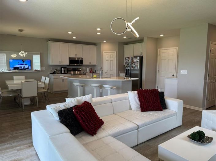 Image No.10-Propriété de 4 chambres à vendre à Davenport